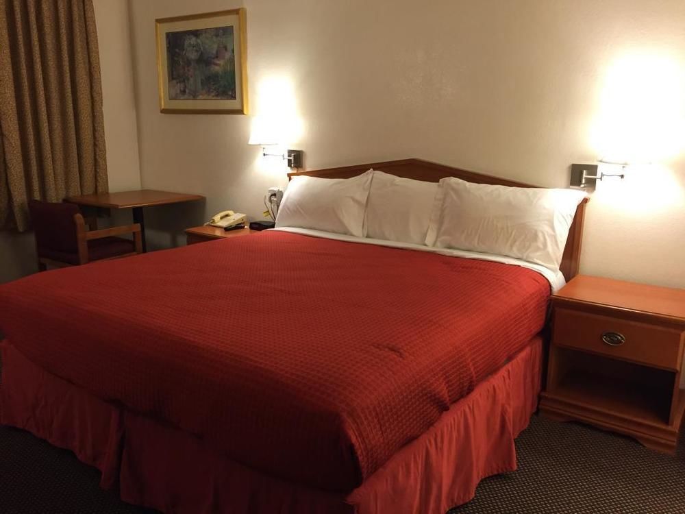 Econo Lodge Moses Lake Exterior photo